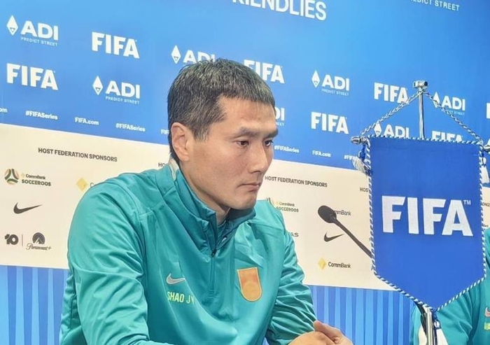 国足2-0力克库拉索 邵佳一执教首秀告捷