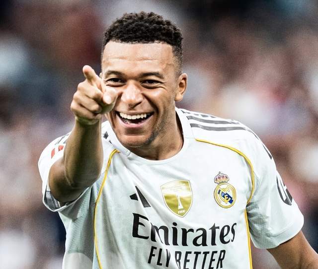 皇马迎战埃尔切 伤病潮下贡萨洛挑大梁维尼修斯