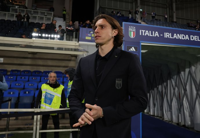 阿森纳官宣签下巴西前锋热苏斯转会费破纪录