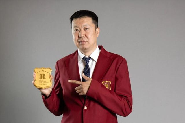 王治郅与诺维茨基等名将同入国际篮联名人堂